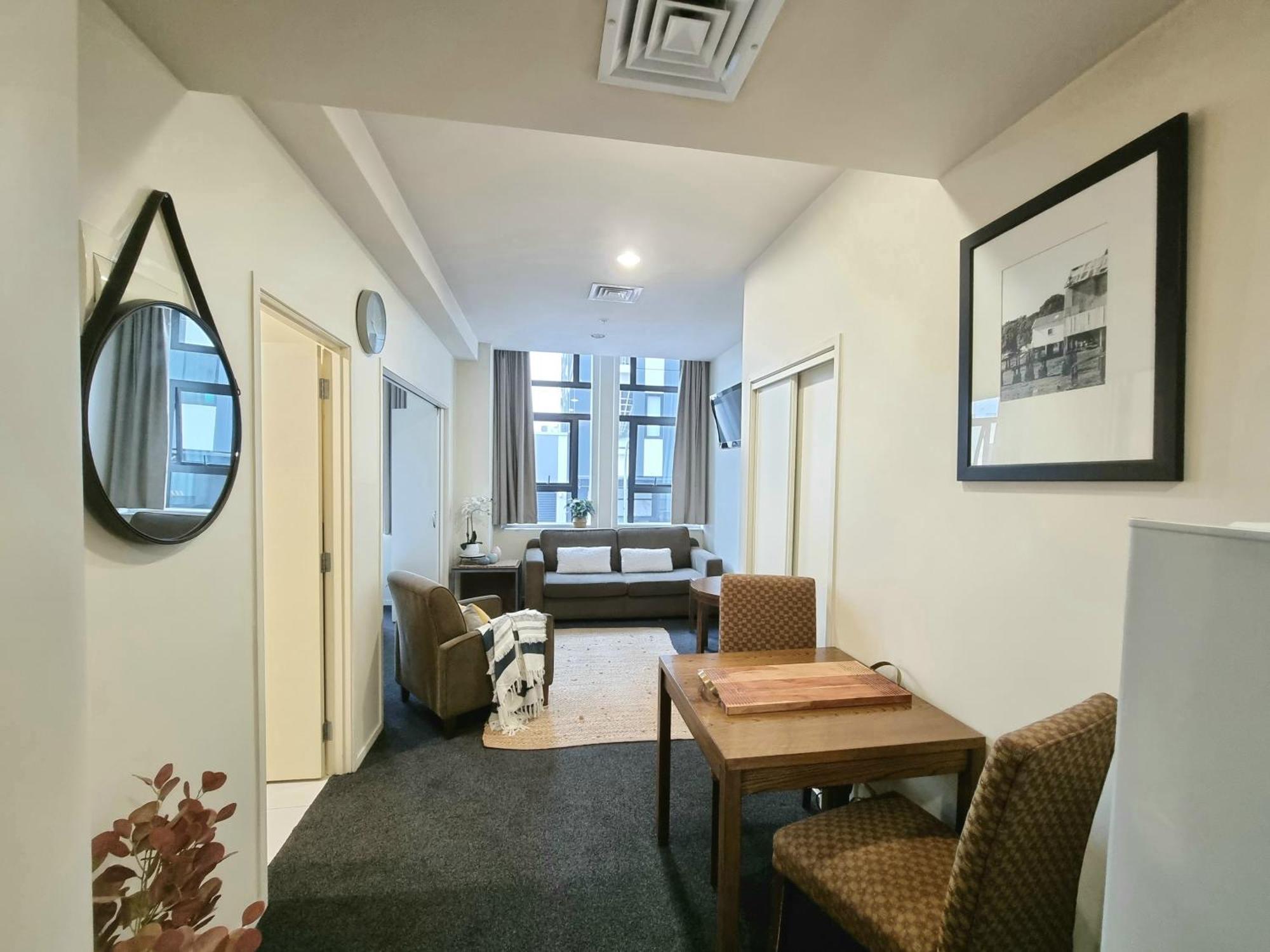 Urban Deco Apartment On Queen Street Auckland Rum bild